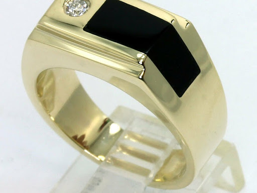 Pawn Shop «Empire Pawn of Nassau Inc.», reviews and photos, 2386 Hempstead Turnpike, East Meadow, NY 11554, USA