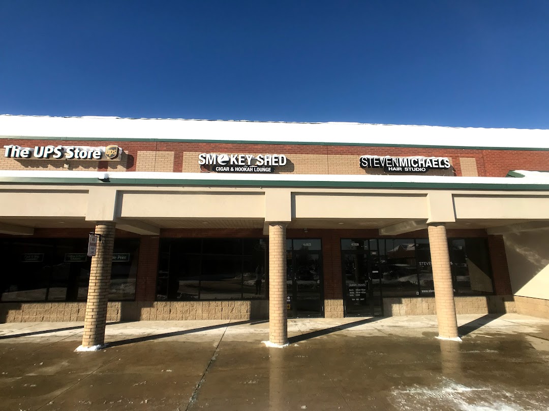 Smokey Shed Cigar and Hookah lounge