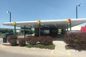 Sonic Drive-In image