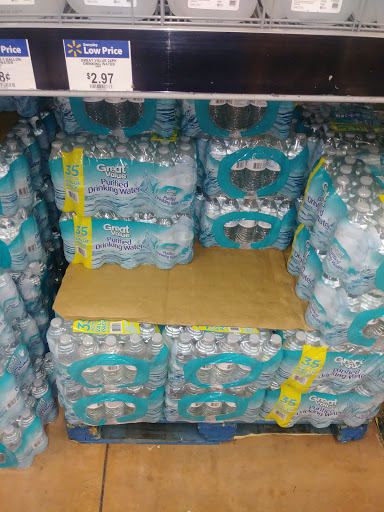 Supermarket «Walmart Neighborhood Market», reviews and photos, 1803 N Highland Ave, Clearwater, FL 33755, USA