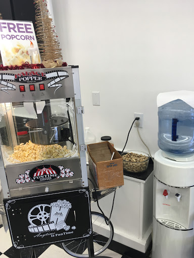 Barber Shop «Shore Drive Barber Shop», reviews and photos, 3049 Shore Dr, Virginia Beach, VA 23451, USA