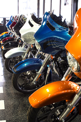 Harley-Davidson Dealer «Queen City Harley-Davidson», reviews and photos, 5960 Dixie Hwy, Fairfield, OH 45014, USA