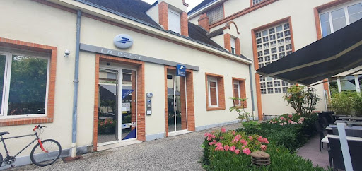 La Poste - Centre d’examen du code de la route à Châteauneuf-sur-Loire, Loiret