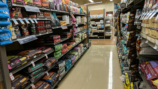 Pet Supply Store «Petco Animal Supplies», reviews and photos, 2435 N Hwy 67, Florissant, MO 63033, USA