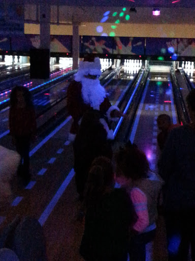 Bowling Alley «Levittown Lanes», reviews and photos, 56 Tanners Ln, Levittown, NY 11756, USA