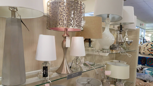 Department Store «T.J. Maxx and HomeGoods», reviews and photos, 3050 Sheridan Dr, Amherst, NY 14226, USA