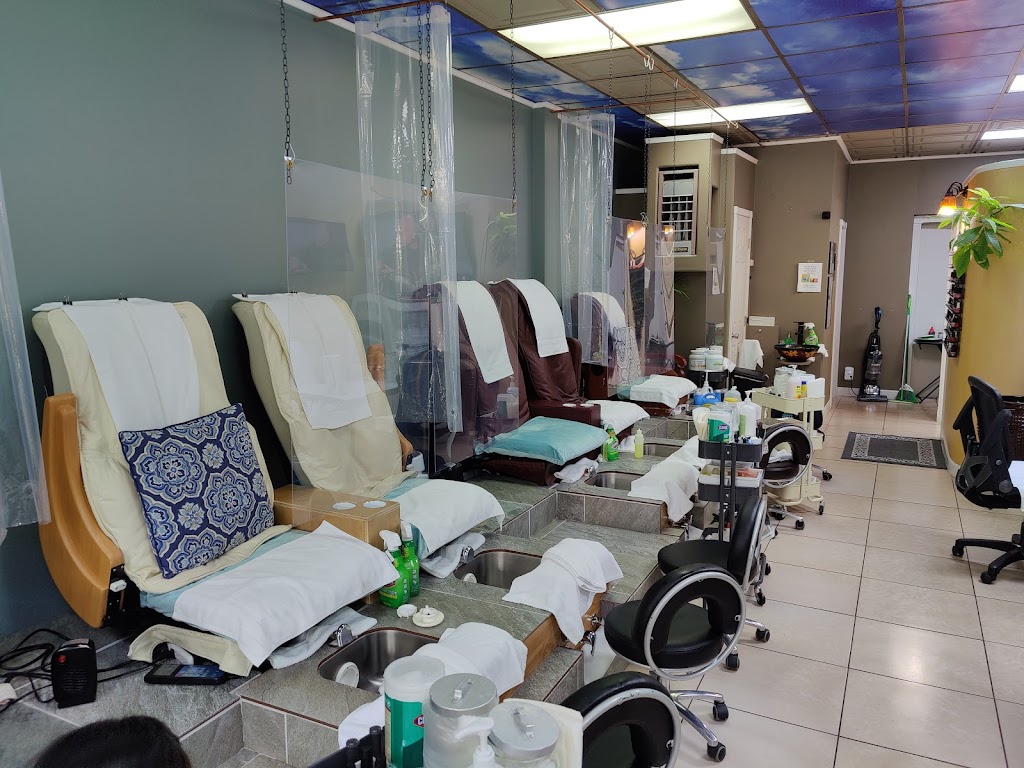 Esthetique Nail Spa 98004