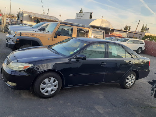 Used Car Dealer «Eddies Auto World», reviews and photos, 4889 N Blackstone Ave, Fresno, CA 93726, USA