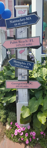 Clothing Store «Vineyard Vines», reviews and photos, 56 Narragansett Ave, Oak Bluffs, MA 02557, USA