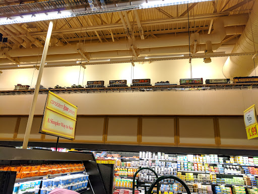 Grocery Store «Wegmans», reviews and photos, 100 Wegmans Way, Charlottesville, VA 22902, USA
