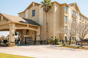 Holiday Inn Express & Suites Houston North InterContinental, an IHG Hotel image