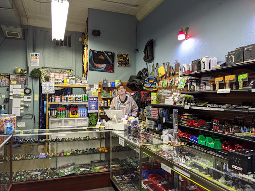 Tobacco Shop «Torched Glass, LLC», reviews and photos, 173 S Main St, Fond du Lac, WI 54935, USA