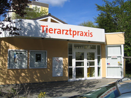 Kleintierpraxis Oberursel Dr. med. vet. Anette Fach unter Oberursel, 