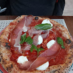 Photo n°2 de l'avis de Sabry.a fait le 15/12/2022 à 19:50 sur le  Mozzarella E Basilico à Guidonia Montecelio