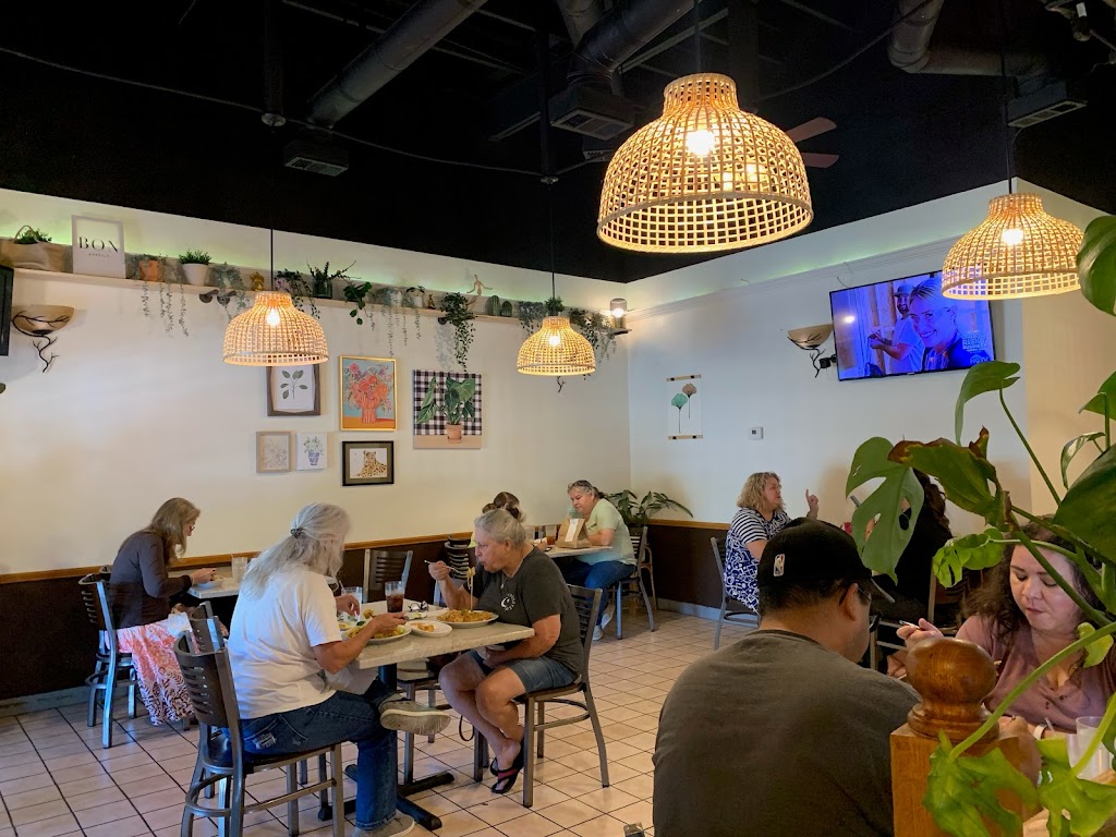 Thai Cafe - Thai | Seafood | Oysters | Sunday Brunch 76501