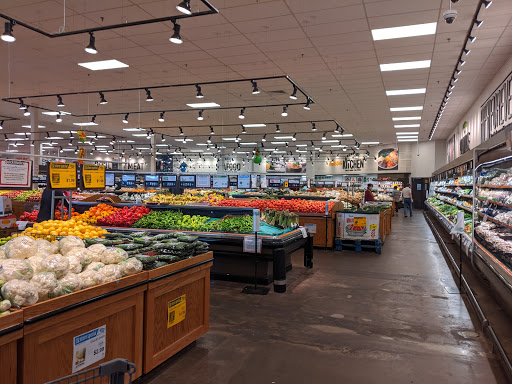 Shopping Mall «Tano Mall», reviews and photos, 1199 Amboy Ave, Edison, NJ 08837, USA