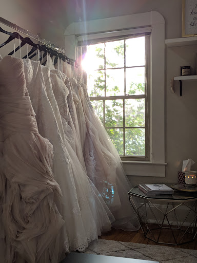 Bridal Shop «Blue House Bridal», reviews and photos, 31 S Rangeline Rd, Carmel, IN 46032, USA