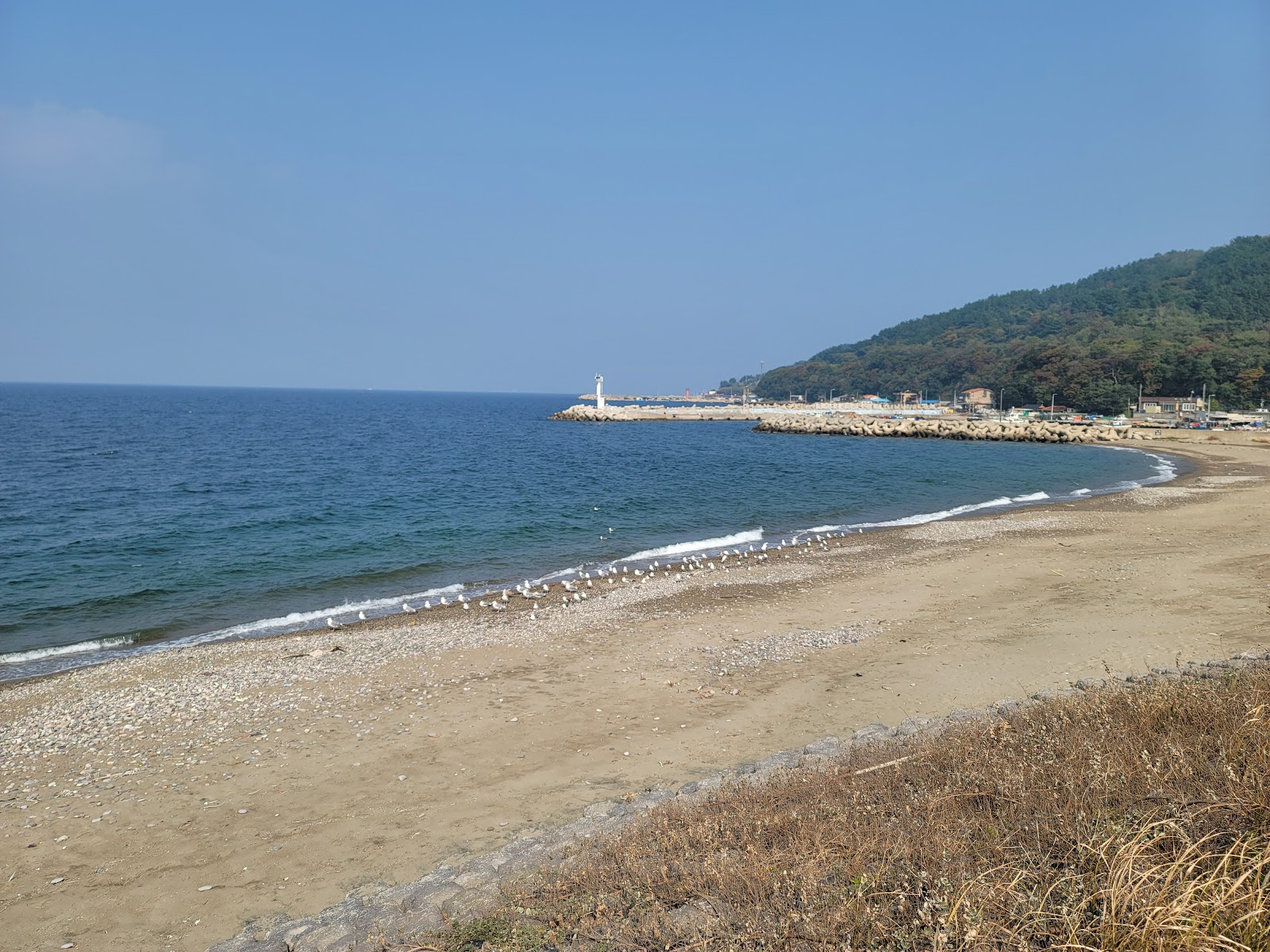 Foto van Heunghwangan Beach en de nederzetting
