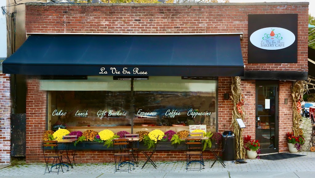 La Vie En Rose Bakery Cafe 07463
