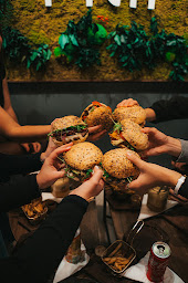 Photo n°29 de Prime à Angers ()