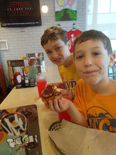 Donut Shop «Dandee Donut Factory», reviews and photos, 1422 S Federal Hwy, Deerfield Beach, FL 33441, USA