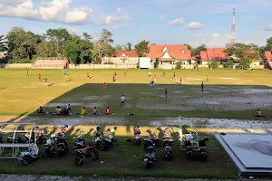 Stadion Sepak Bola Sampit image