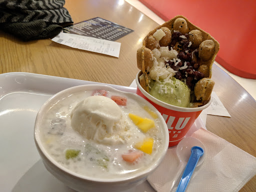 Cafe «Kulu Desserts», reviews and photos, 86-55 Broadway, Elmhurst, NY 11373, USA