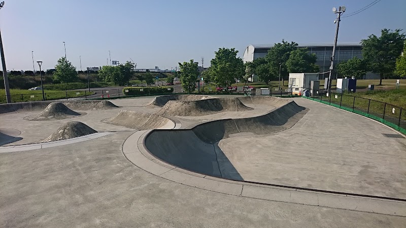 元気フィールド仙台スケートボードパーク 宮城県仙台市宮城野区新田東 スケートボード場 グルコミ