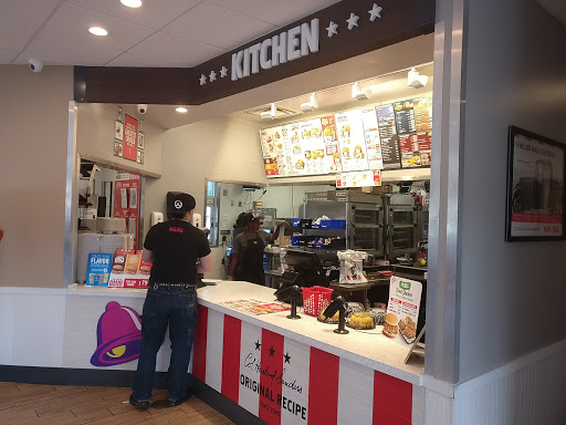 Shopping Mall «Surrey Square Mall & Center», reviews and photos, 4500 Montgomery Rd, Cincinnati, OH 45212, USA