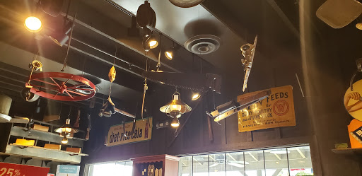 American Restaurant «Cracker Barrel Old Country Store», reviews and photos, 1313 Hilliard Rome Rd E, Columbus, OH 43228, USA