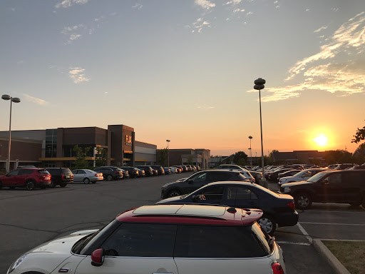 Movie Theater «Flix Brewhouse Carmel», reviews and photos, 2206 E 116th St, Carmel, IN 46032, USA