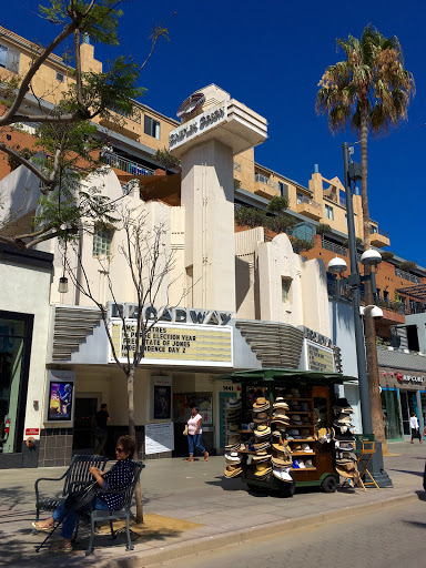 Movie Theater «AMC Loews Broadway 4», reviews and photos, 1441 3rd Street Promenade, Santa Monica, CA 90401, USA