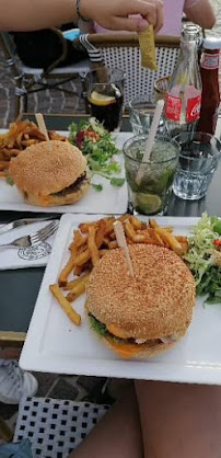 Hamburger du Restaurant OCTOPUS à Biarritz - n°7