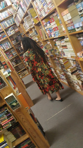 Used Book Store «Tacoma Book Center», reviews and photos, 324 E 26th St, Tacoma, WA 98421, USA