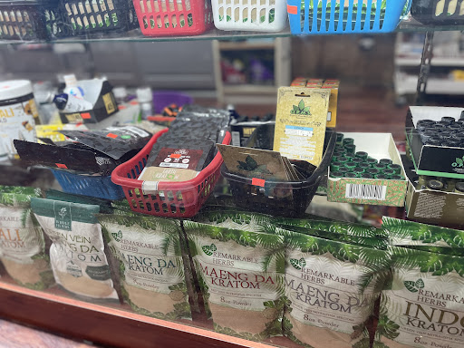 Tobacco Shop «Tobacco Barn», reviews and photos, 1906 N Frazier St, Conroe, TX 77301, USA