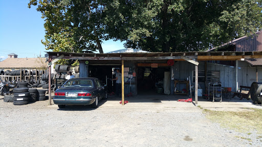 Used Tire Shop «M & L Tire & Auto Sales», reviews and photos, 510 S Main St, Searcy, AR 72143, USA