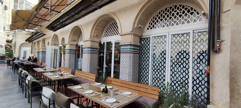 کافه رستوران طنجه اصفهان