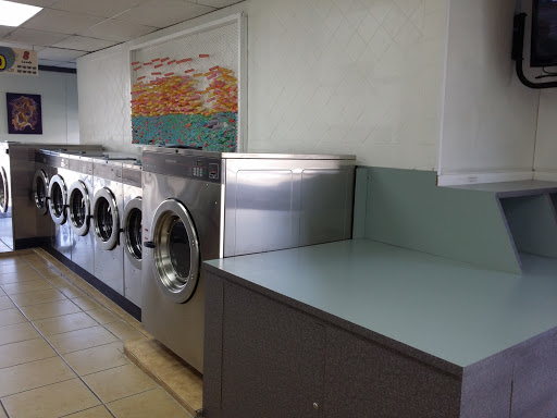 Laundromat «Aroma Laundry & Water», reviews and photos, 1448 N Alvarado St, Los Angeles, CA 90026, USA
