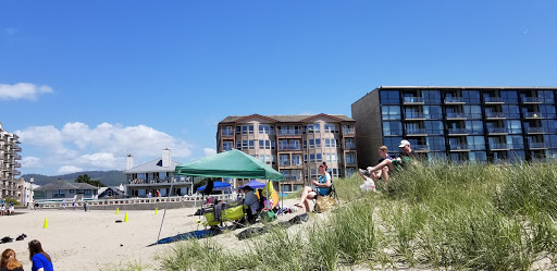 Shopping Mall «Seaside Beach Oregon», reviews and photos, 229-299 S Promenade, Seaside, OR 97138, USA