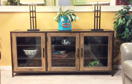 Furniture Store «Town and Country Furniture Shop», reviews and photos, 1515 Shelburne Rd, South Burlington, VT 05403, USA