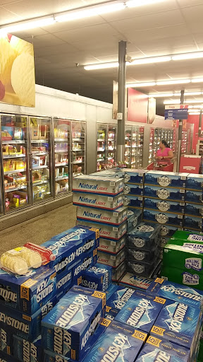 Grocery Store «Save-A-Lot», reviews and photos, 1415 S 14th St, Leesburg, FL 34748, USA