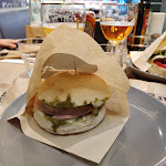 Photo n°2 de l'avis de francesco.p fait le 04/06/2019 à 20:49 sur le  The Burg à Milazzo