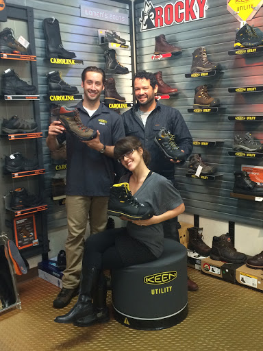 Work Clothes Store «Contractors Clothing Co», reviews and photos, 29350 John R Rd, Madison Heights, MI 48071, USA