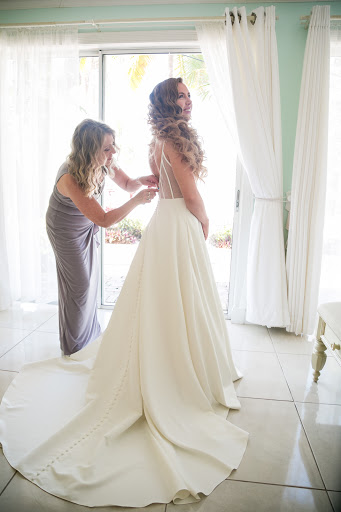 Bridal Shop «Bella Bridal Gallery», reviews and photos, 4301 Orchard Lake Rd Suite 190, West Bloomfield Township, MI 48323, USA