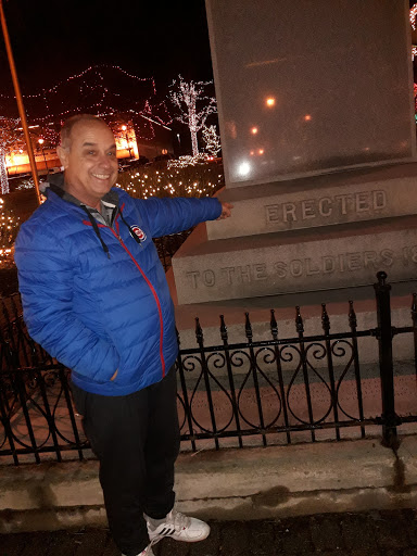 Coffee Shop «Starbucks», reviews and photos, 129 E Van Buren St B, Woodstock, IL 60098, USA