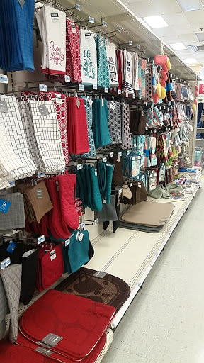 Discount Store «Kmart», reviews and photos, 355 Downing Dr, Yorktown Heights, NY 10598, USA