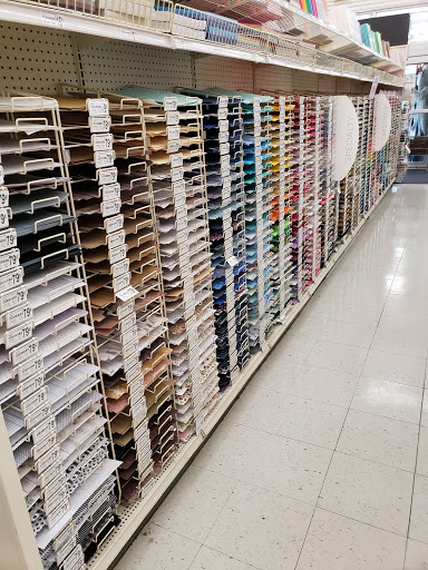 Craft Store «Michaels», reviews and photos, 540 Frandor Ave, Lansing, MI 48912, USA