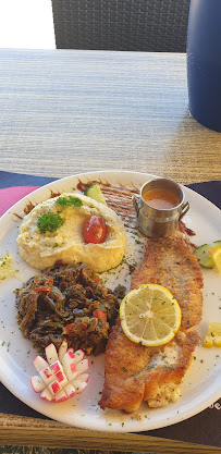 Plats et boissons du Restaurant de poisson La rose des vents à La Londe-les-Maures - n°11