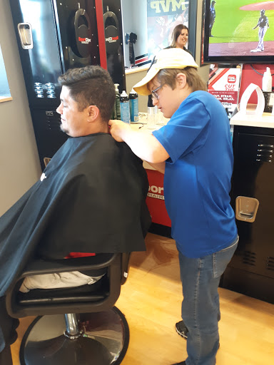 Sport Clips Haircuts of Huntley image 6