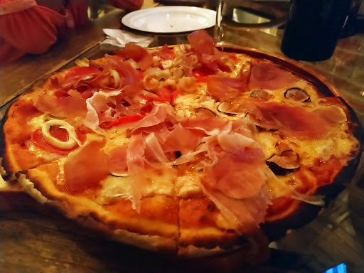 La Vecchia Pizza